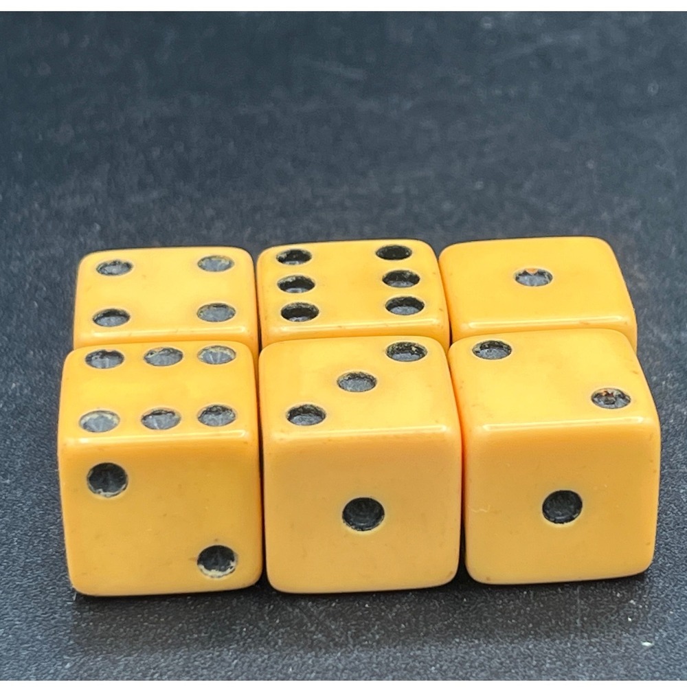Vintage Butterscotch Bakelite Dice 3 Pairs 5/8"‎